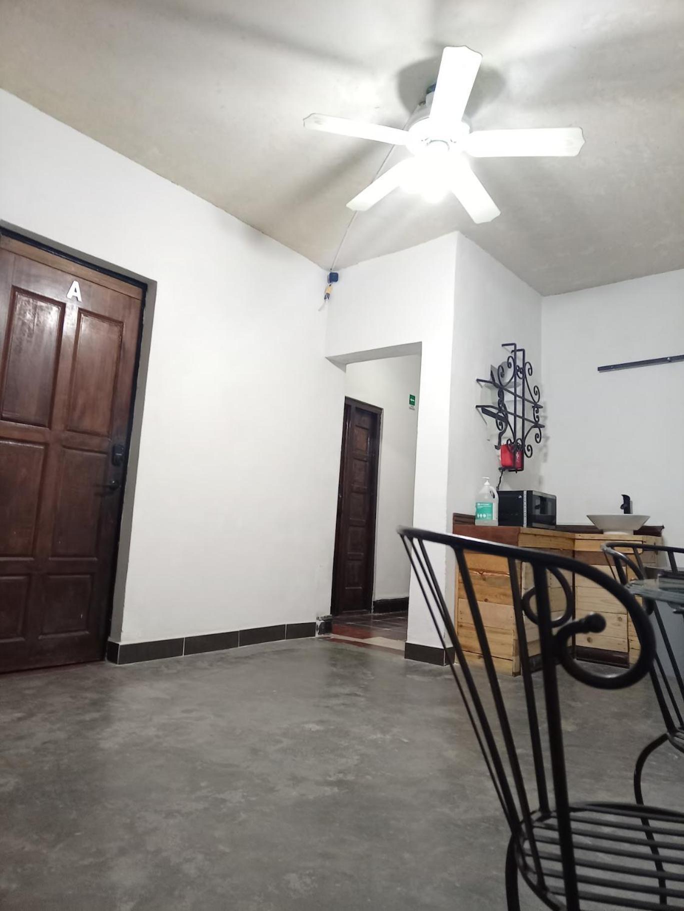 Dgm Lofts Mty Mn 960 G Centro Cerca De Todo Apartment Monterrey Luaran gambar